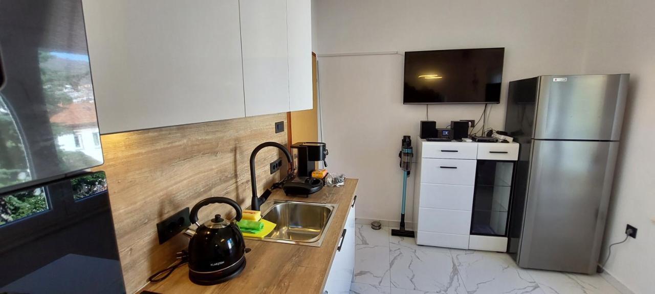 Apartman Perunika Selce Exterior foto